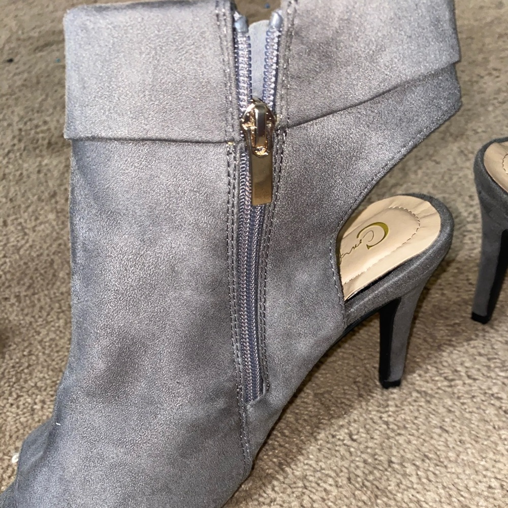 heels
